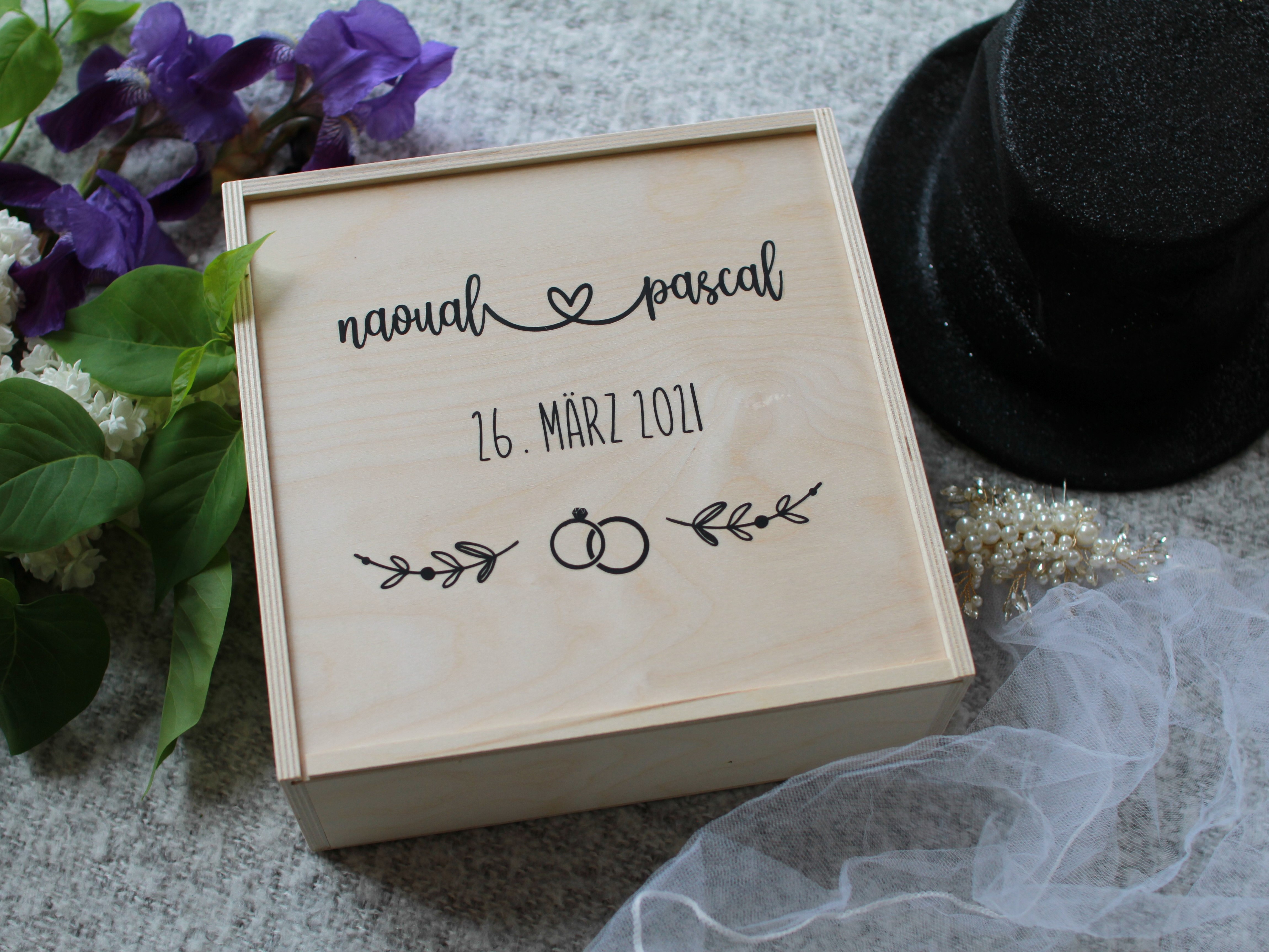 Geschenkbox "Liebespaar"