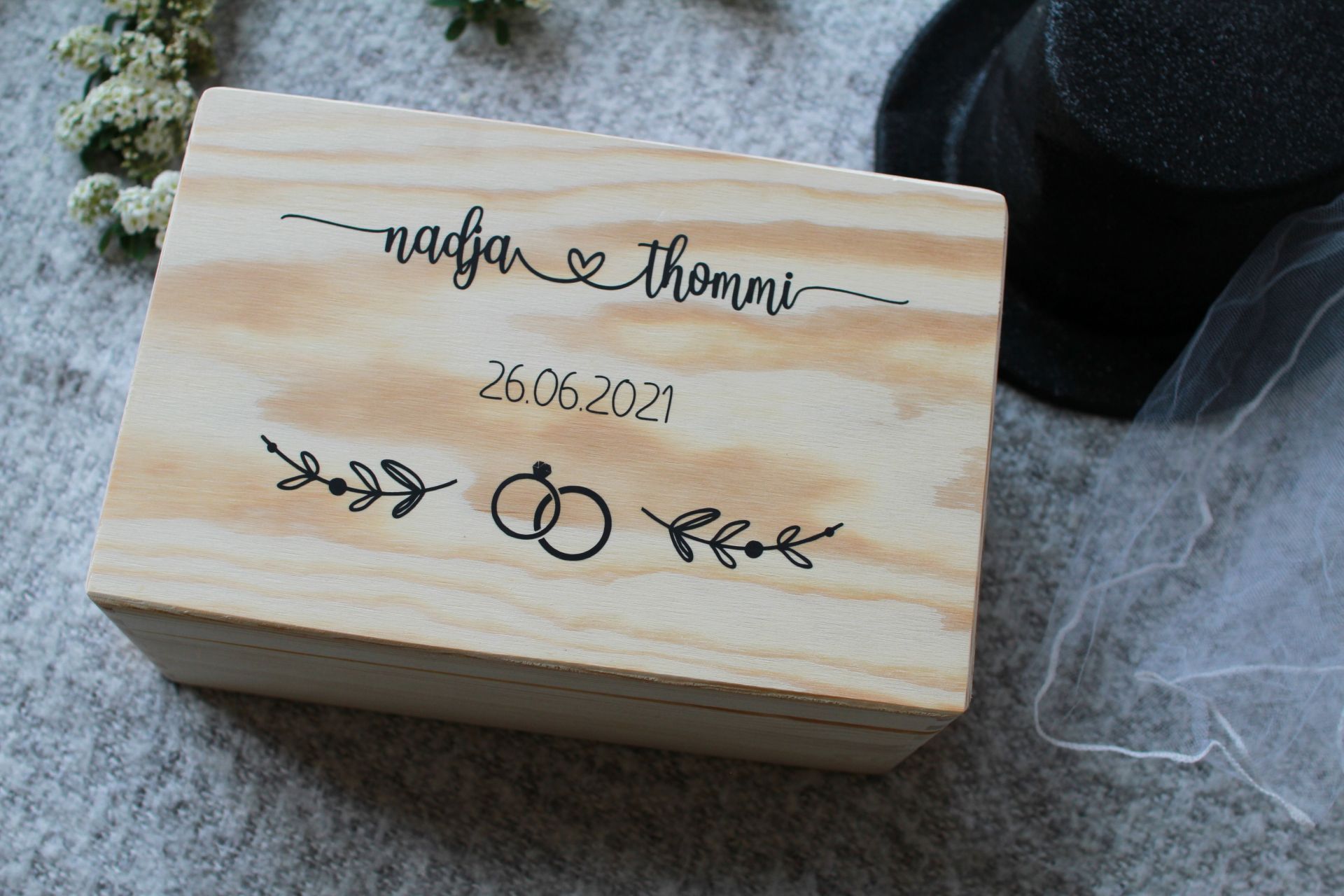 Erinnerungsbox zur Hochzeit Veredelung Einfarbiger Druck